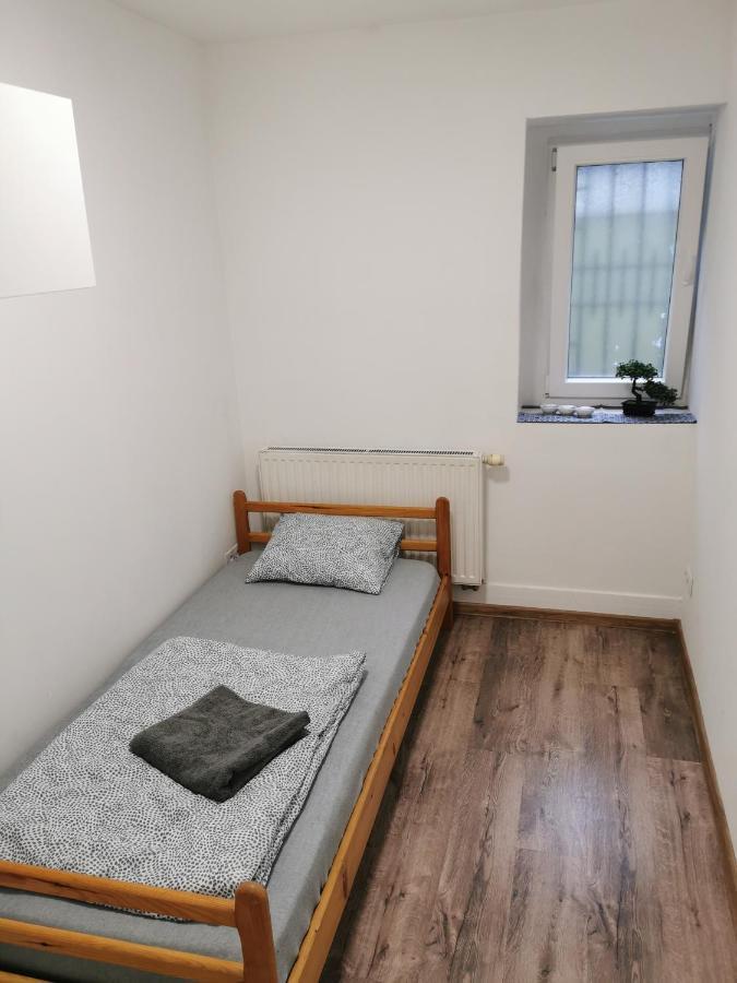 Pokoje Kwatera Prywatna Poznań Extérieur photo