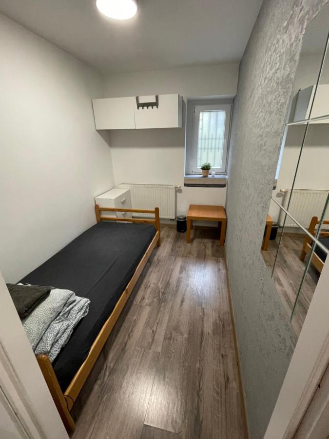 Pokoje Kwatera Prywatna Poznań Extérieur photo